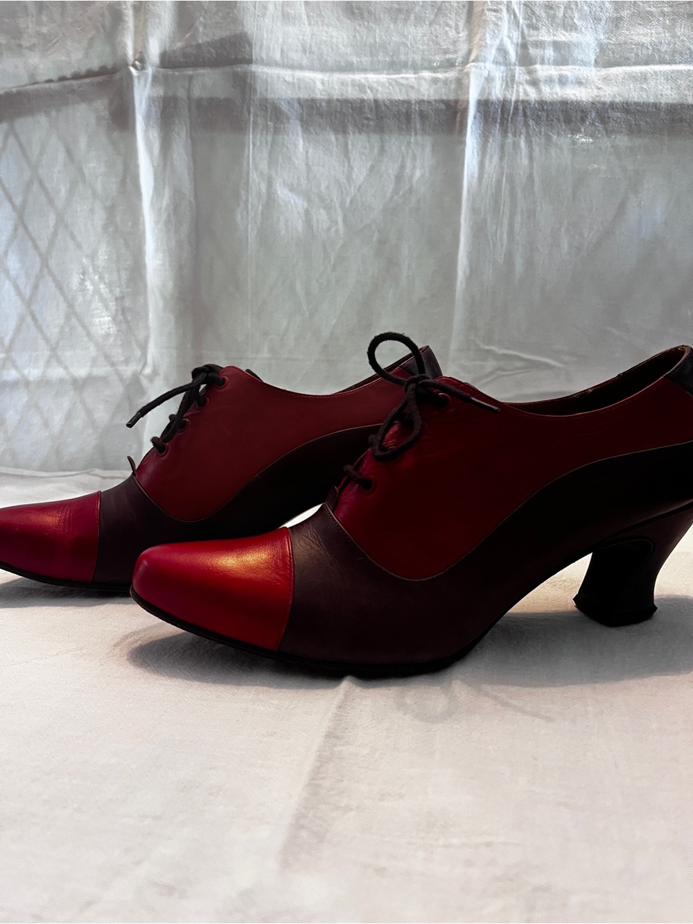 John Fluevog Burgundy and Red Lace-Up Heels - Picture 4 of 5
